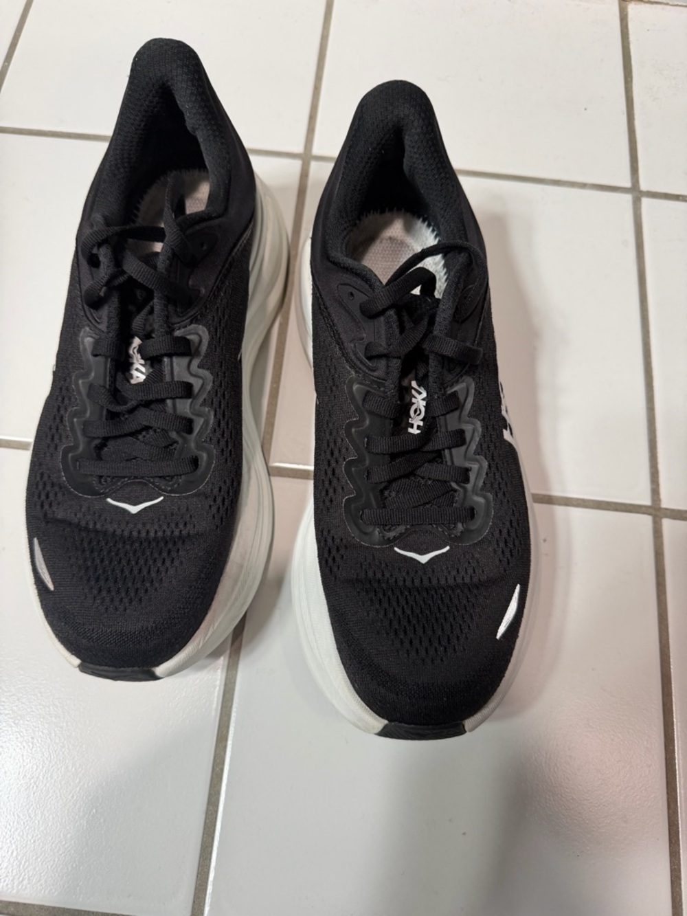 Hoka Bondi 9 women’s size 7.5